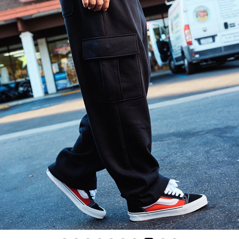RSQ Black Cargo Sweatpants with Side Pockets